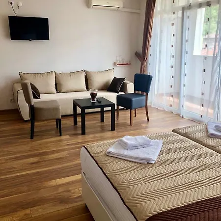 Family Ring & Thermal Kjusztendil